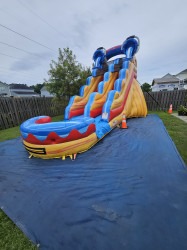 Wilm204 1732039368 Wilmington Splash 18 FT SLIDE - $415 Overnight Rental